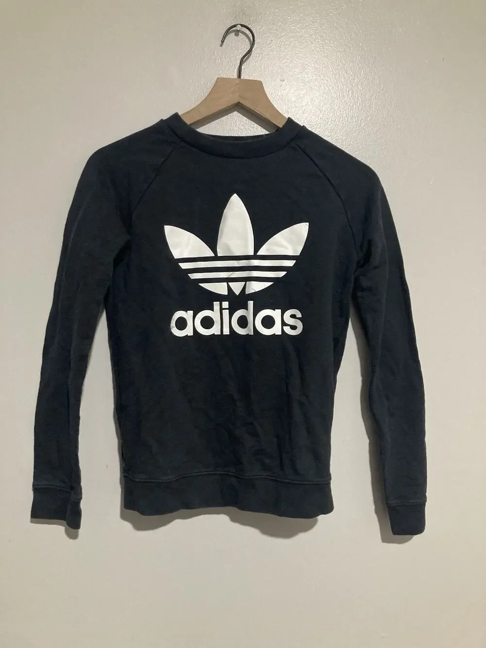 Adidas Originals Black Long Sleeve Crewneck Sweatshirt Size XS Logo Adult